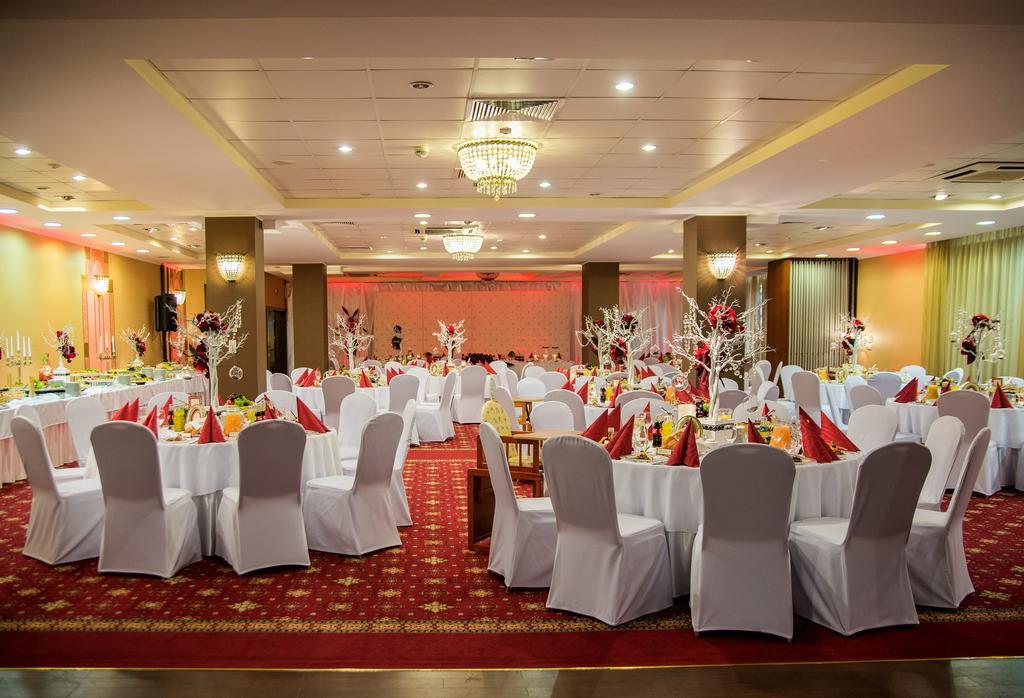 Hotel Novum & Spa Niepolomice Luaran gambar