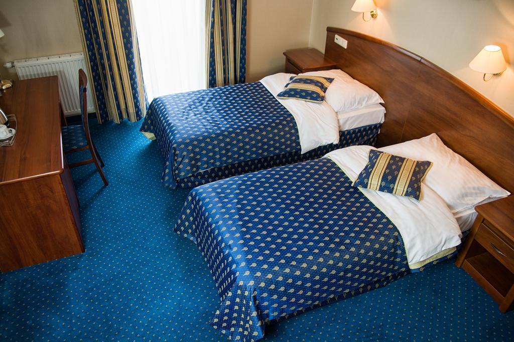 Hotel Novum & Spa Niepolomice Luaran gambar