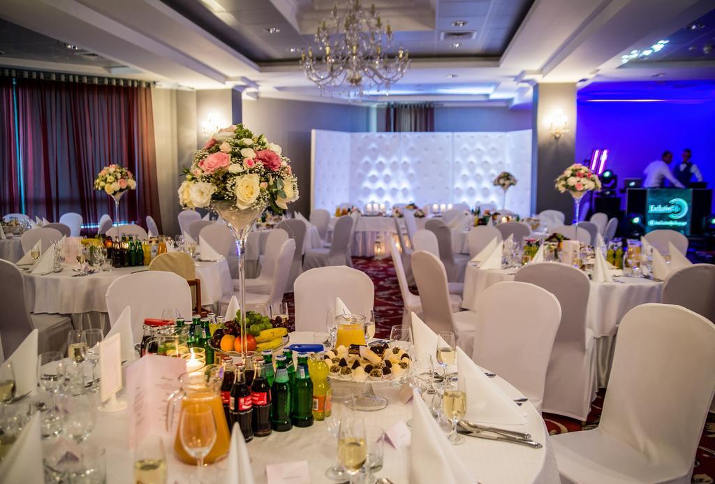 Hotel Novum & Spa Niepolomice Luaran gambar