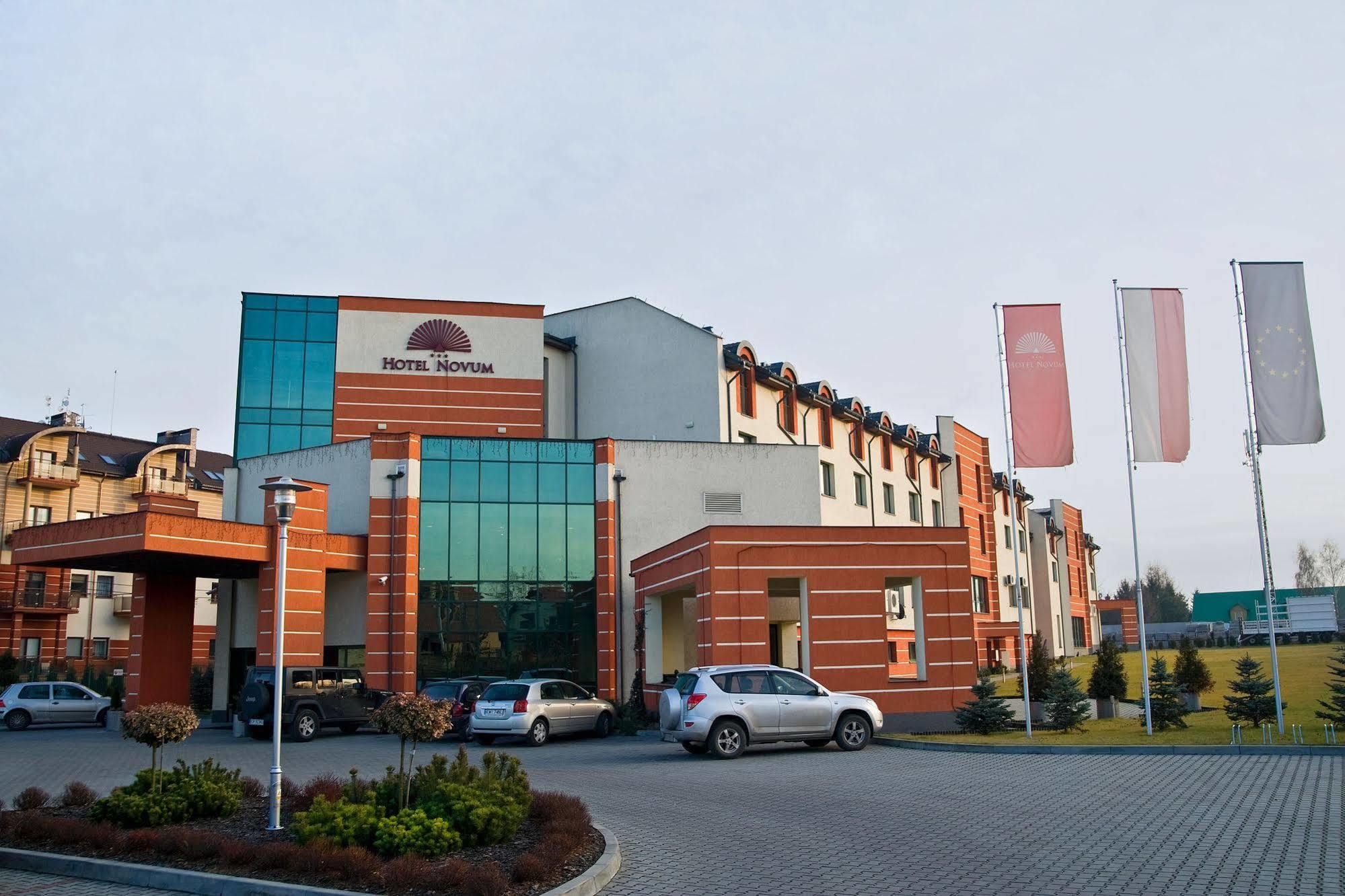 Hotel Novum & Spa Niepolomice Luaran gambar